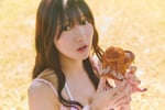 河田陽菜 2nd写真集より。（Photo by SAKAI DE JUN）