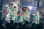 「Devil ANTHEM. ONE MAN LIVE『#でび夏霞演奏会2025』」の様子。（撮影：真島洸）