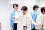 寺西拓人と松島聡。©日本テレビ