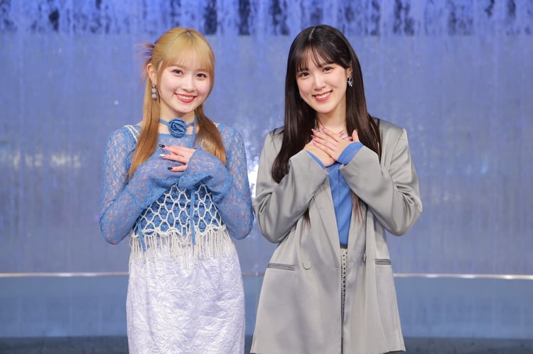 左から森戸知沙希、小関舞。