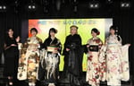 左から蟹沢萌子、逢田珠里依、江角怜音、川中子奈月心、大西葵、山田杏佳。