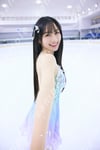 川﨑桜（乃木坂46）1stソロ写真集「エチュード」のパネル展「かわさき×さくら展」限定ポストカード。（撮影：須江隆治）