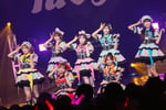 fav me「1st Anniversary Live 『STILL A NEW WORLD』」の様子。（Photo by Masayo）