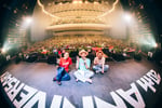 「20th anniversary TOUR ～そのまんま東へ西へ～」の様子。（撮影：川島彩水）