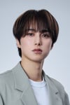 尾崎匠海（INI）