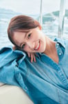 金川紗耶（乃木坂46）「好きのグラデーション」Sony Music Shop限定版裏表紙（撮影：三宮幹史）