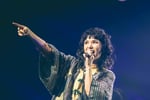 Superflyが嵐をカバー、ホールツアー「Amazing Session」のライブ音源リリース