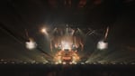 「RADWIMPS – 賜物 [Official Live Video from "RADWIMPS 20th ANNIVERSARY LIVE TOUR"]」より。