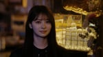 丘みどり「まだ半ば」ミュージックビデオに出演する伊藤百花（AKB48）。