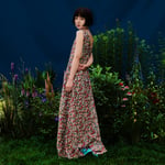 石川紅奈「Garden」ジャケット