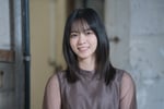 坂本美雨の楽曲「なにもいらない」のミュージックビデオに出演する西野七瀬。