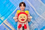 塩﨑太智（M!LK）とめざましくん。©フジテレビ