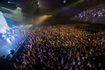 「ExWHYZ LAST LIVE ‘光’」の様子。（Photo by sotobayashi kenta）