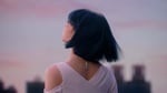 JISOO（HANA）が出演する「いち髪 PREMIER」新CM「後ろ姿のリレー」編より。