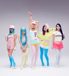 f5ve。左から2番目がMIYUU。