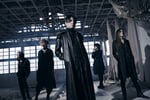 lynch.。中央が葉月（Vo）。