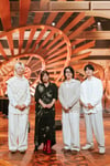 Mrs. GREEN APPLEと絢香。 ©TBS