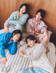 「CanCam」より、モナキ。