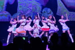 「アップアップガールズ（２） にきちゃん大決戦っ！！ in Zepp Shinjuku」の様子。