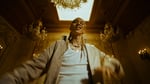 AOTO「Still Blond, Stay Gold」ミュージックビデオより。