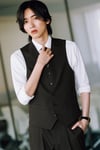 「Oggi」11月号より道枝駿佑（なにわ男子）。