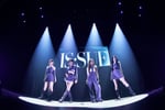 「2026 IS:SUE 2ND TOUR - THE EDITION」初日公演の様子。©LAPONE GIRLS
