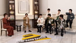 「Star Song Special Season4」第3回より、語り合う深澤辰哉（左）とジュニアの6人（右）。 ©Storm Labels Inc.