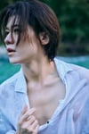 新浜レオン1st写真集より先行カット。（撮影：JOJI）