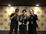 平松賢人「ピジョッソ」リリースイベントでの記念写真。