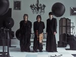 Dannie Mayの新アーティスト写真。