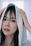 「ハン・スンヨン写真集 Inside You, Inside Me」より。