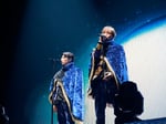 「w-inds. 25th Anniversary Best Single LIVE TOUR 2026 "GOLDEN SINGLES"」より。(C) RISING PRODUCTION ／ PONY CANYON